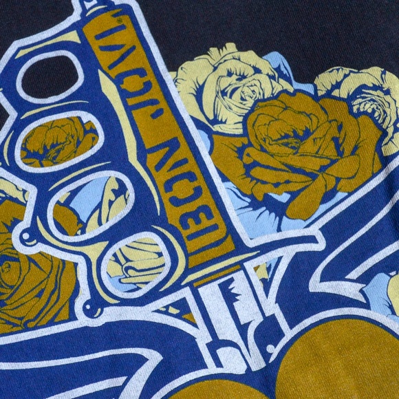 Bon Jovi North American 2013 Tour Tee - Picture 2 of 4